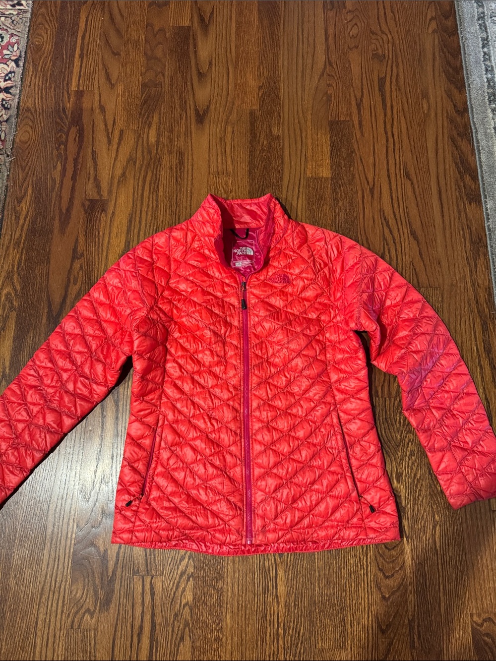 Women’s north face Lightweight Quilted Jacket - Bright Red